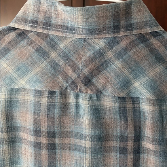 Billy Reid, Linen Button Down, Size S - Picture 3 of 4